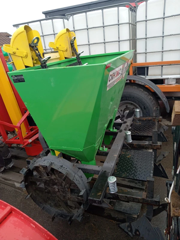 Фото Картофелесажалка Kerland CT-2/2