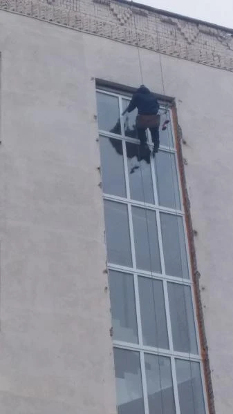 Фото Мойка окон,витражей,фасадов, балконов