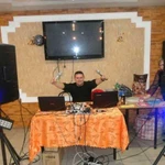 Музыкант DJ