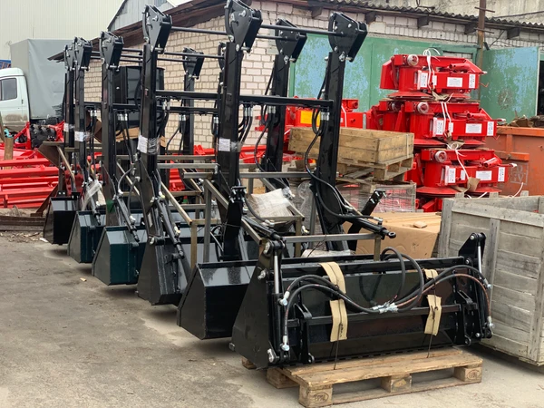 Фото Погрузчик фронтальный навесной ПФН для мини тракторов