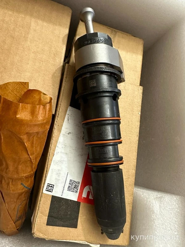 Форсунка на дизельный двигатель Cummins N14 308489