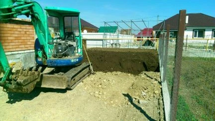 Фото Услуги мини экскаватора