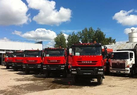 Фото Аренда самосвалов iveco trakker 380