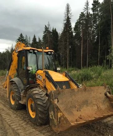 Фото Аренда экскаватора погрузчика JCB 4CX