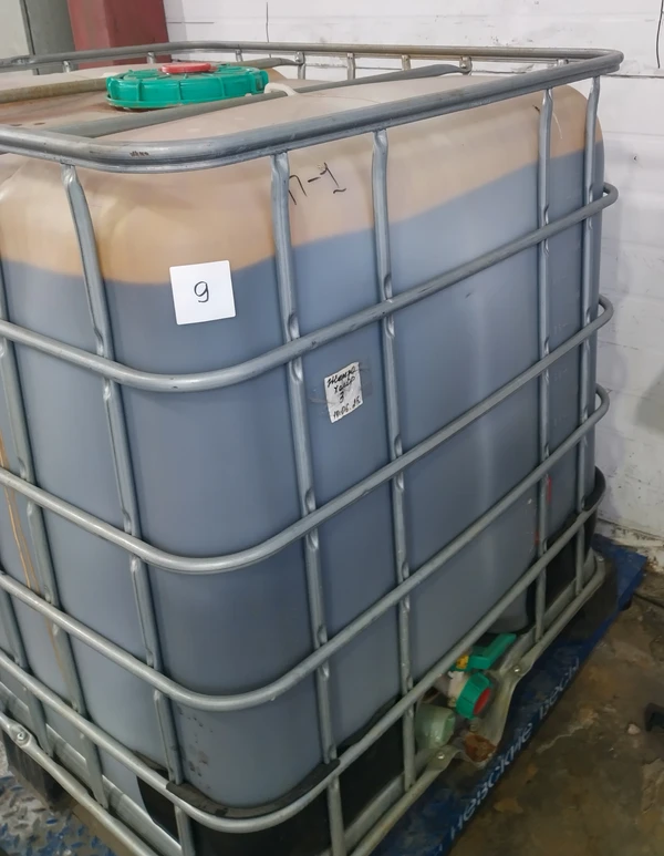 Фото Железа (III) хлорид технический (раствор)