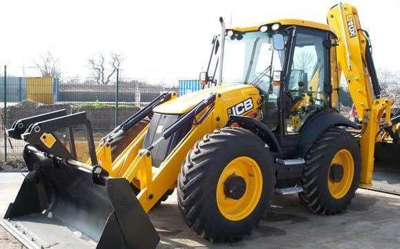Фото Экскаватор-погрузчик JCB. Гидромолот/ямобур