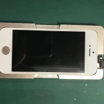 Фото №4 Замена стекла iPhone по заводской технологии