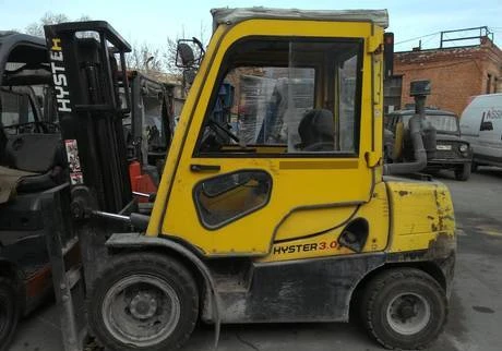 Фото Дизельный вилочный погрузчик Hyster H3.00