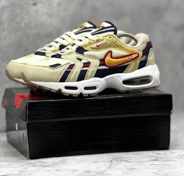 Фото Кроссовки Nike.