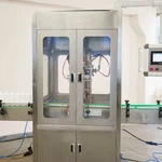 фото Промышленный аппарат для розлива