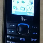 Фото №6 телефон Fly DS103D 2 SIM + карта памяти SD