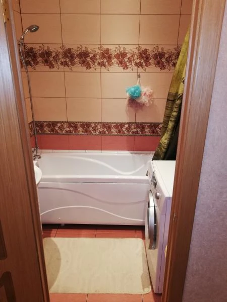 Фото Плиточник. Укладка плитки, линолеума. Сантехнические работы.