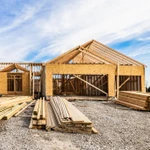 Квалифицированная бригада строителей