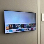 Подвес телевизора на стену и потолок