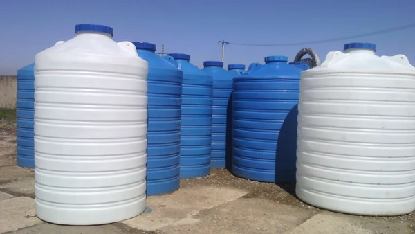 Фото Пластиковые емкости бочки баки Краснодар 5 кубов, 10 кубов, 15 кубов