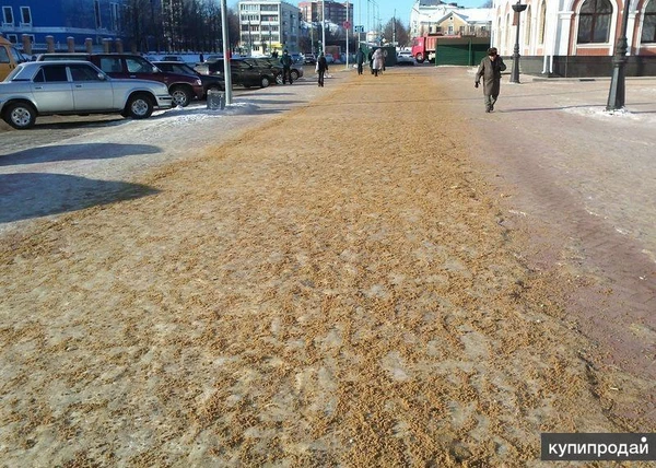 Фото Пескосоляная смесь с доставкой от 1 до 30 тонн.