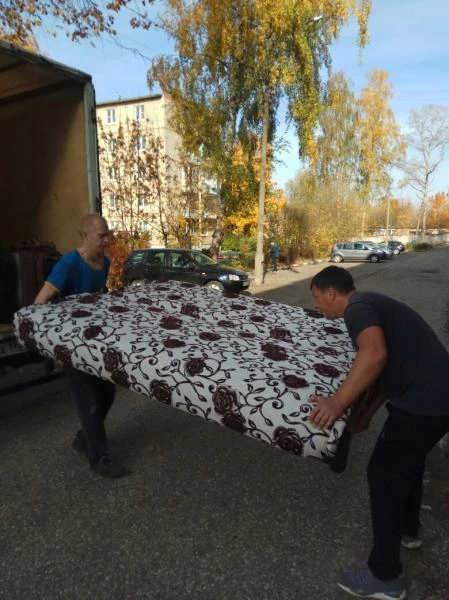 Фото Грузчики. Грузоперевозки. Переезды.