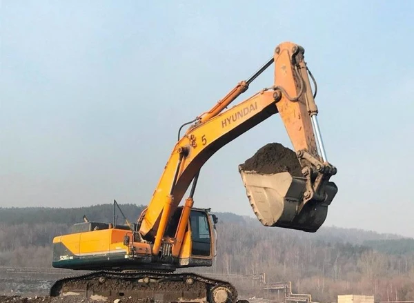 Фото АРЕНДА ГУСЕНИЧНОГО ЭКСКАВАТОРА HYUNDАI R500LС-7А