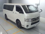 фото Грузопассажирский микроавтобус Toyota Hiace Van гв 2018 салон 5 мест груз 1 тн