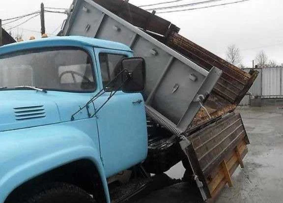 Фото Вывоз мусора ЗИЛ