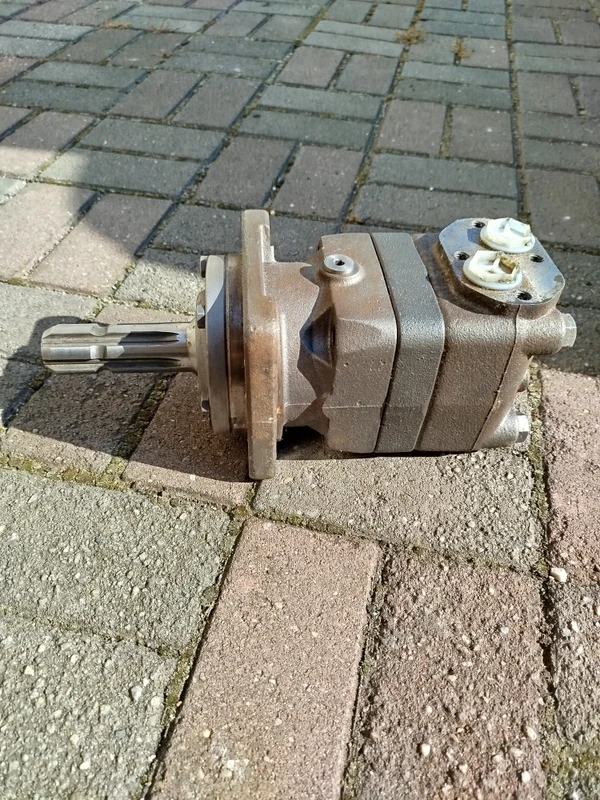 Фото Гидромотор ОМТ 250