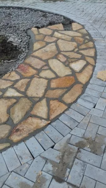 Фото Укладка тротуарное плитки и Плитняка