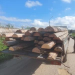 Внутренняя отделка бани полубревном из сосны кело