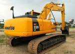 фото Экскаватор Komatsu PC220-8