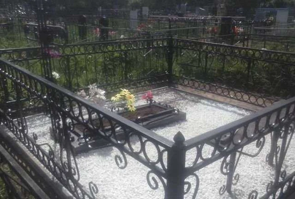 Фото Благоустройство мест захоронения