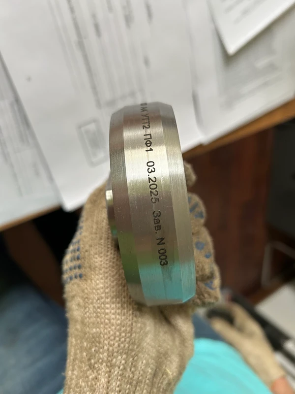 Фото Штуцерное устройство с керамической вставкой 2ШУ-101-79-2 (УШК 004)