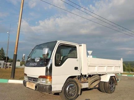 Фото Вывоз мусора самосвалом три тонны