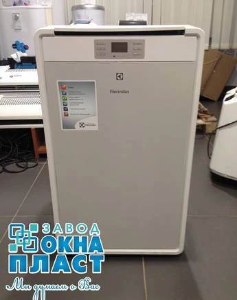 Фото Кондиционер мобильный Electrolux eacm-14 DR/N3