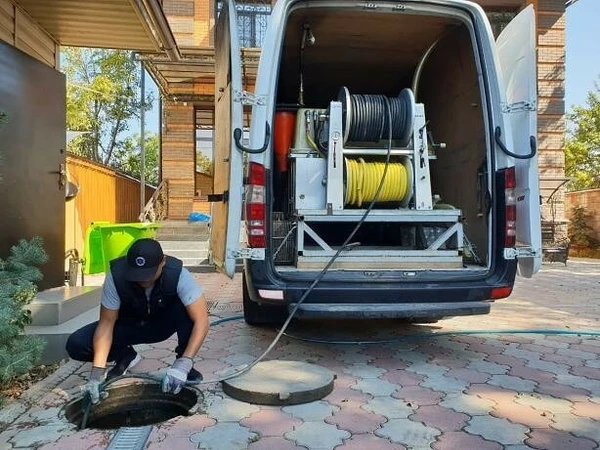 Фото Прочистка канализации АВАРИЙНАЯ