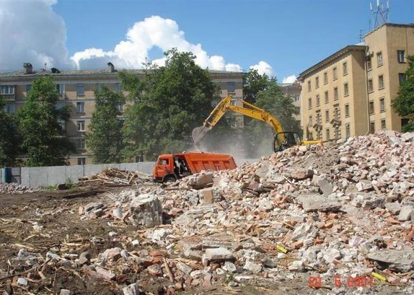 Фото Вывоз строительного и бытового мусора.