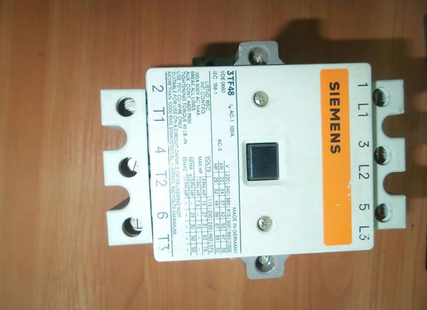 Фото Контактор siemens 3TF48 100A