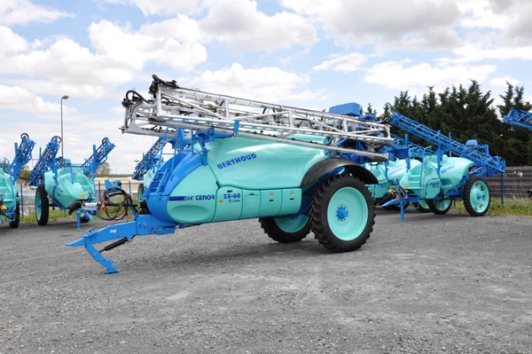 Фото Прицепной опрыскиватель Berthoud Vantage 67-71 ECTronic