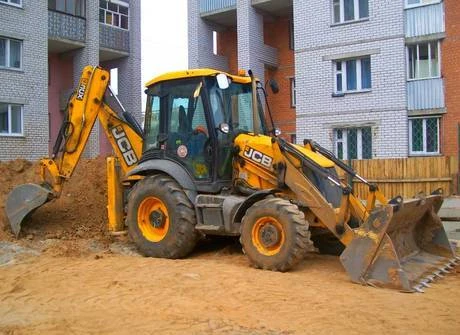 Фото Услуги погрузчика JCB 3CX - Фронтальный (передний) ковш