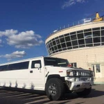 Лимузин Hummer H2 20 мест свадьба заказ прокат