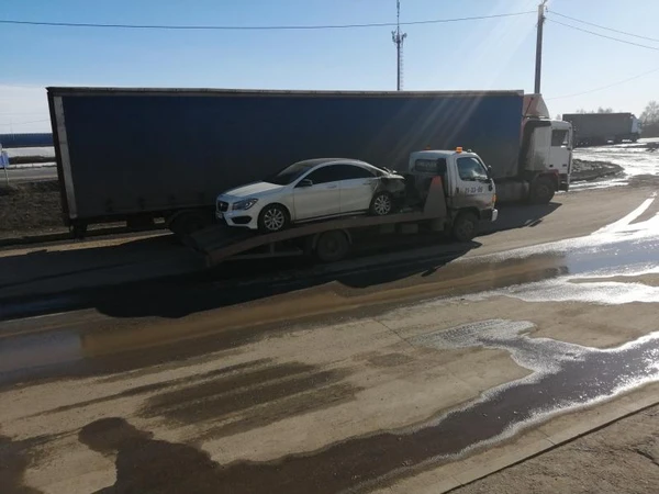 Фото Эвакуация автомобилей круглосуточно до 5 тонн