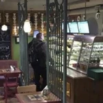 Фото №2 Бизнес у метро