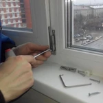 Фото №2 Замена уплотнителя, ремонт окон и дверей Пятигорск