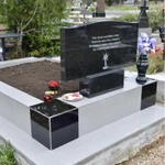 Фото №4 Облицовка могилы