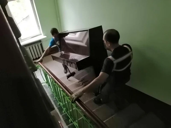 Фото Переезды грузчики 