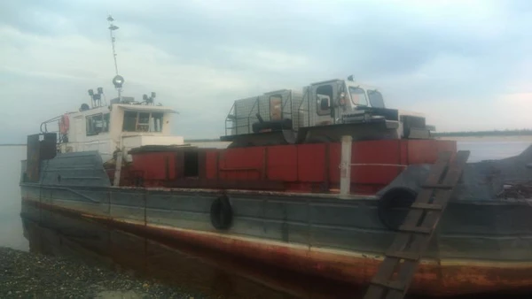 Фото Доставка груза по реке, по воде в ЯНАО