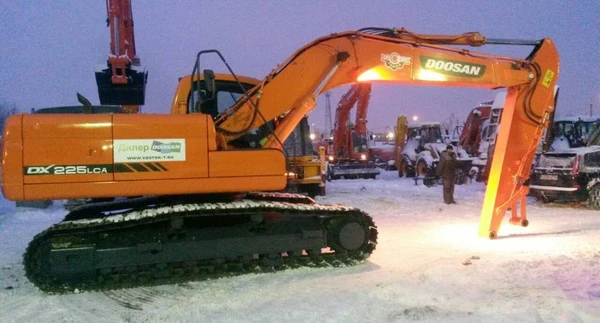 Фото Экскаватор Doosan DX225 LCA б/у 2011 г.в.