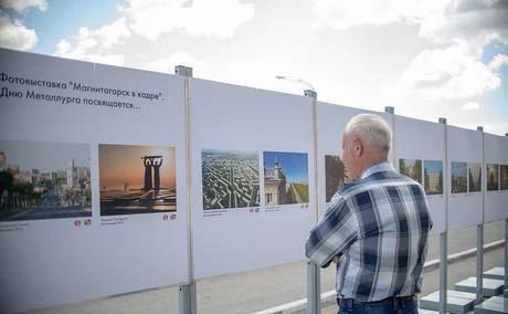 Фото Аренда мобильных стендов для выставки