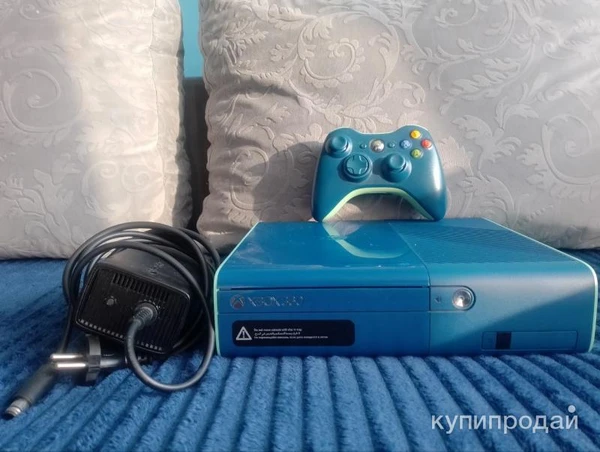 Фото Xbox 360e