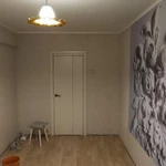 Фото №11 Поклейка обоев. Ремонт подключ