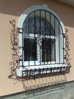 Фото Кованые перила, ворота, камины, заборы и тд