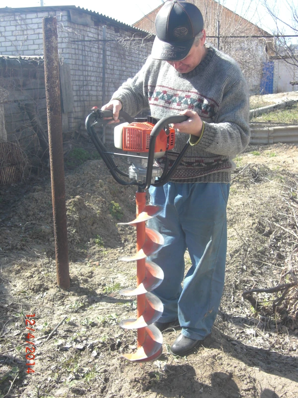 Фото Аренда (прокат) -  бензиновый мотобур Hitahi